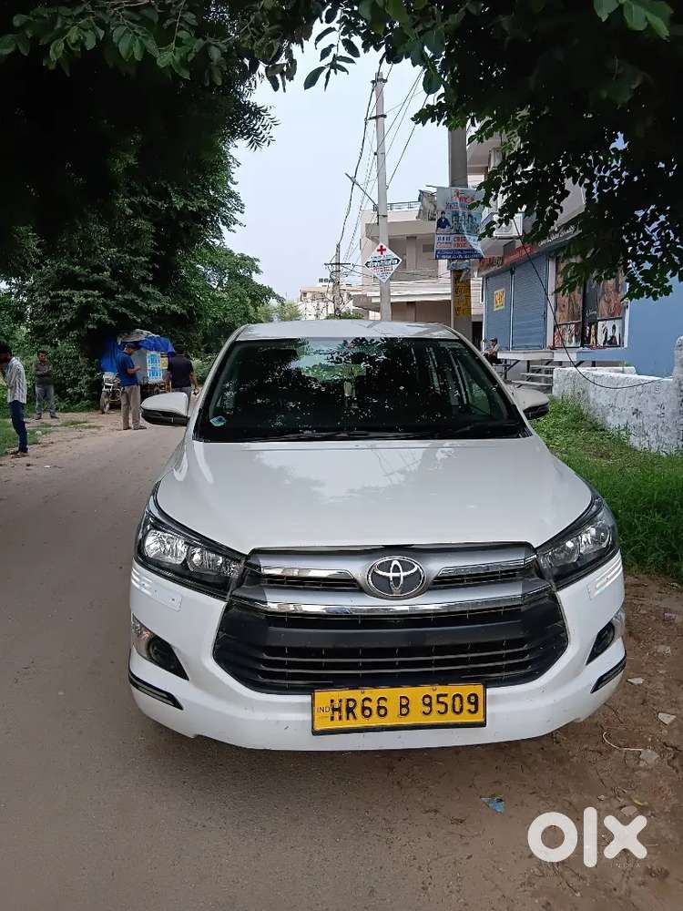 Toyota Innova Crystal 2019