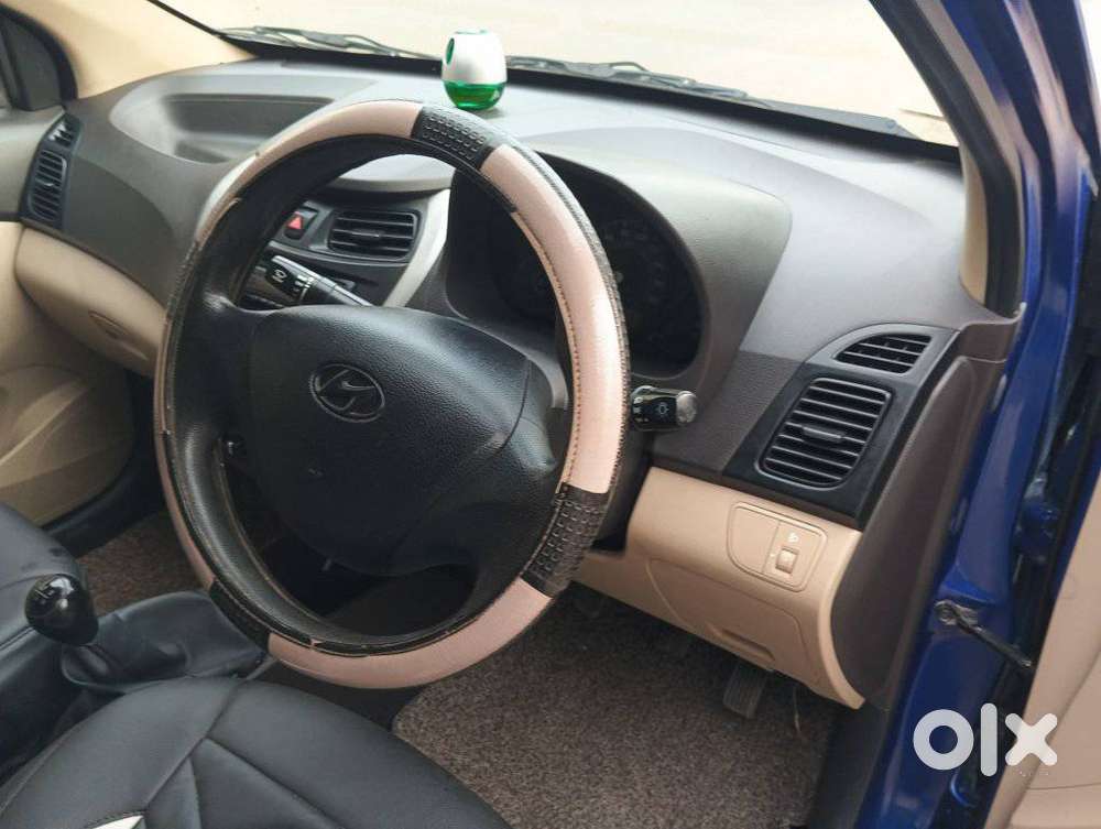 Hyundai Eon Era, 2015, Petrol