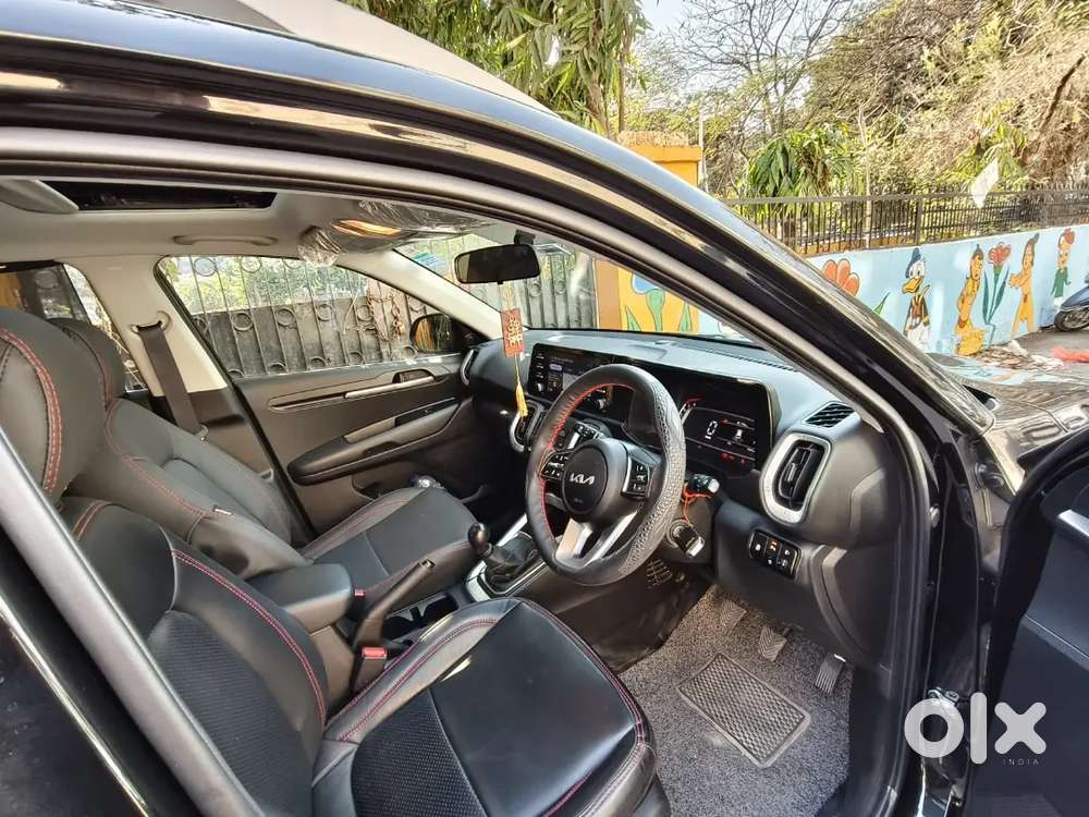 Kia Sonet 2025 Petrol 11200 Km Driven