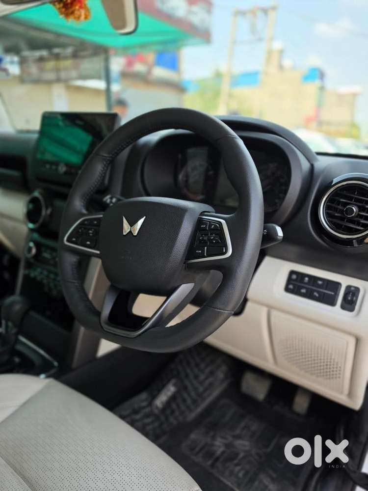 Mahindra Thar Roxx 2025 Petrol 12000 Km Driven