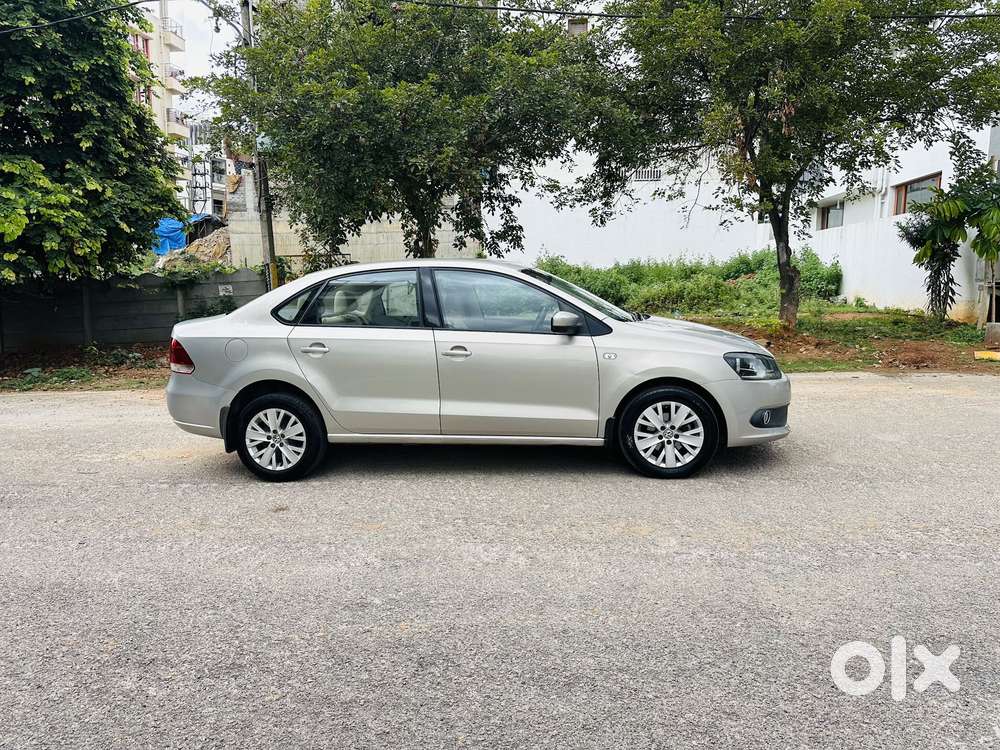Volkswagen Vento 1.5l Tdi Highline Plus At Diesel, 2014, Diesel