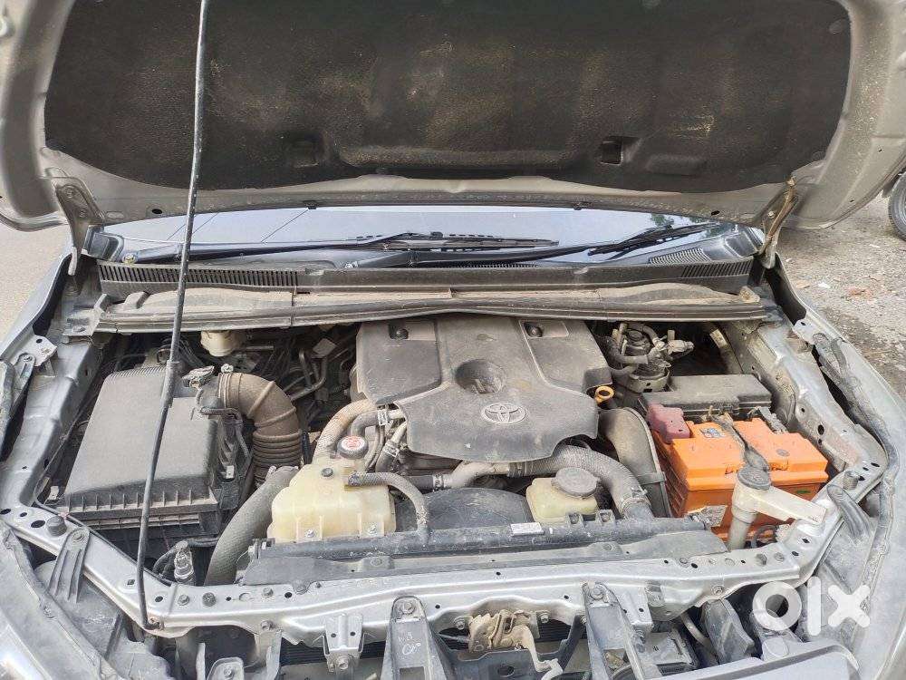 Toyota Innova Crysta 2.8 Z, 2017, Diesel