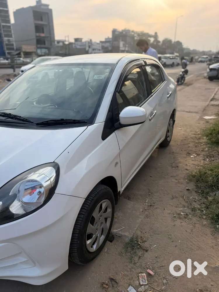 Honda Amaze 2014 Diesel 103000 Km Driven