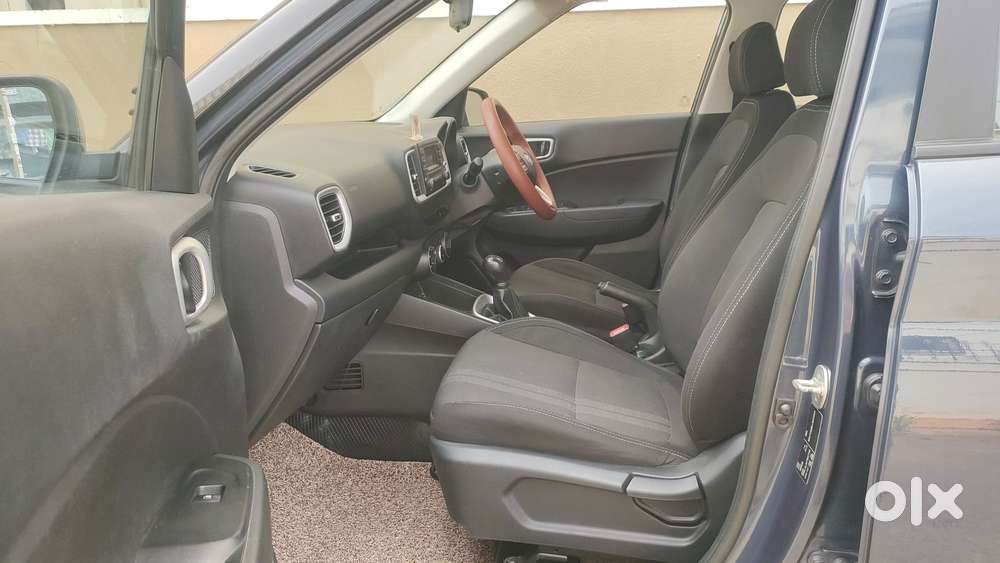 Hyundai Venue S Mt 1.2 Kappa, 2021, Cng & Hybrids