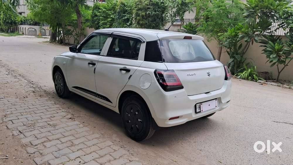 Maruti Suzuki Swift Lxi Optional-o, 2026, Petrol