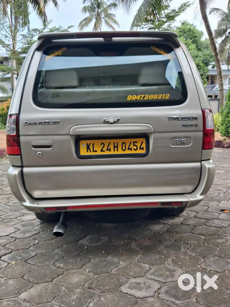 Chevrolet Tavera 2013 Diesel 210000 Km Driven