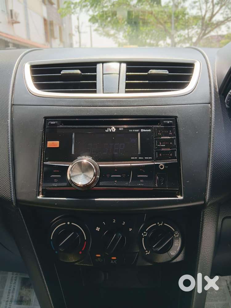 Maruti Suzuki Swift Vxi + Manual, 2013, Petrol