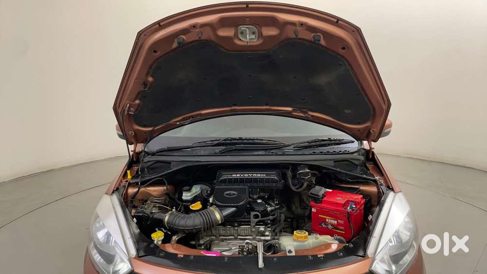 Tata Tigor 1.2 Revotron Xt, 2017, Petrol
