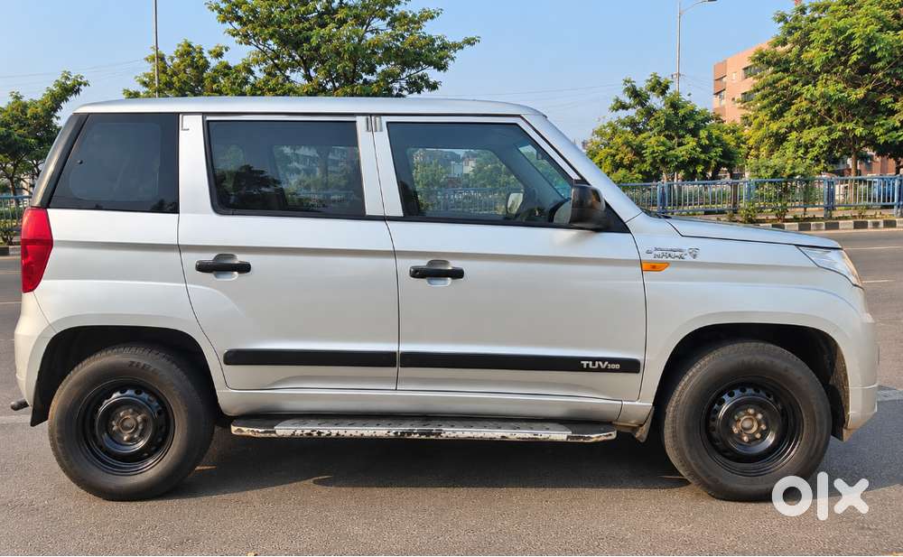 Mahindra Tuv300 T4 Plus Diesel 2018 | 1st Owner | Doctor Owned