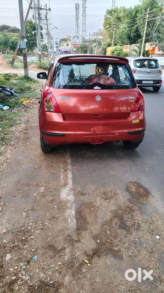 Maruti Suzuki Swift Lxi 2011 Petrol Manual