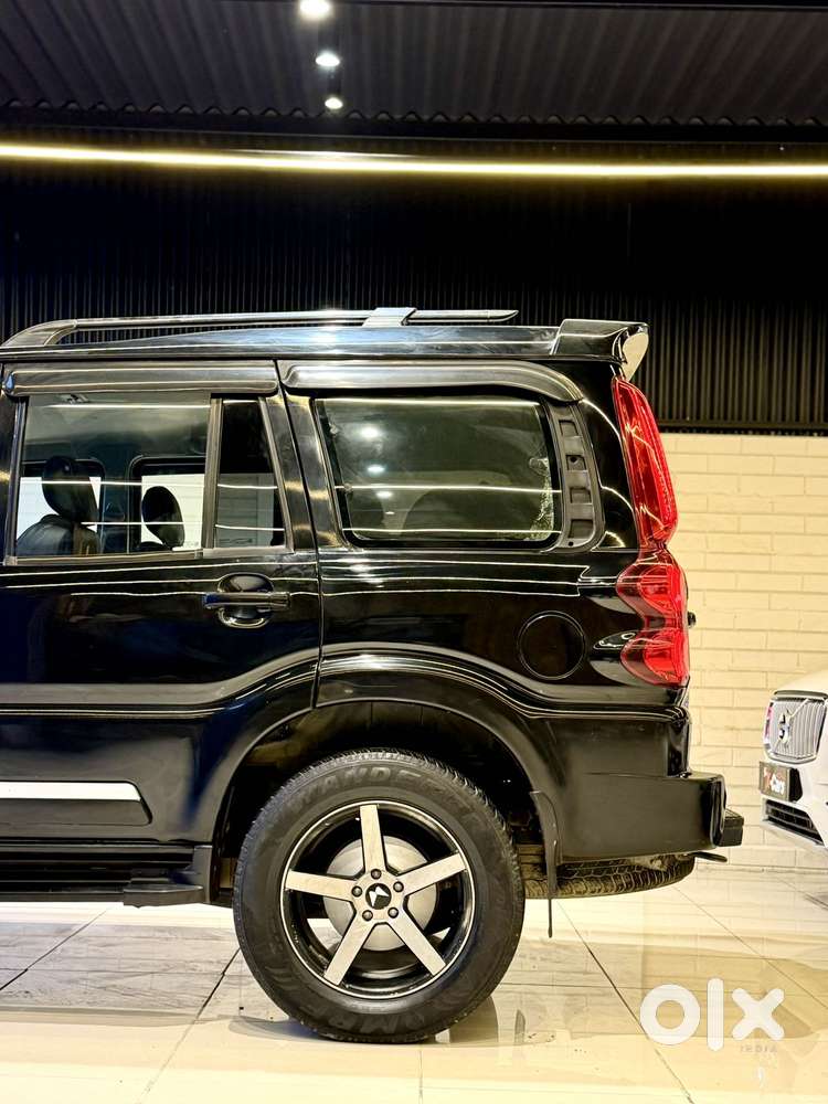 Mahindra Scorpio S9, 2022, Diesel