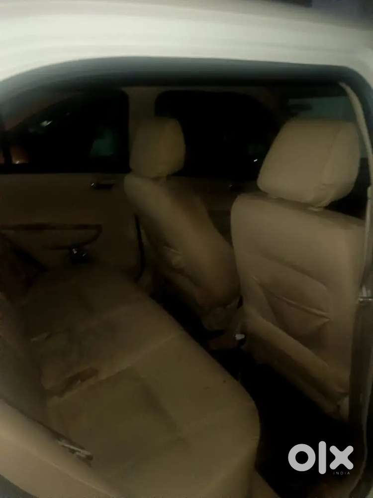 Maruti Suzuki Swift Dzire 2016 Petrol 118702 Km Driven