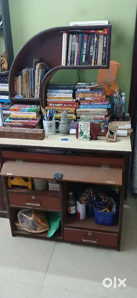 Study table or computer table