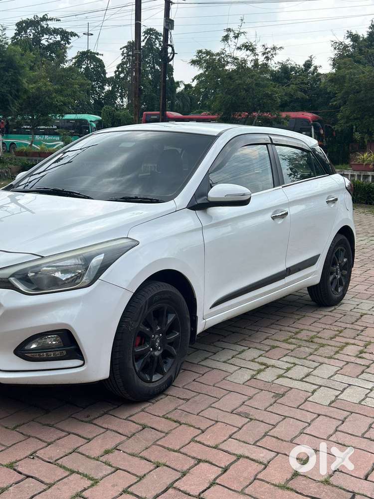 Hyundai I20 Sportz Plus, 2019, Petrol