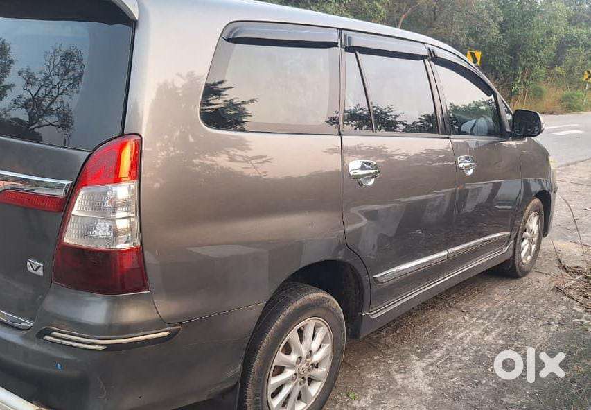 Toyota Innova 2.5 Gx (diesel) 8 Seater, 2016, Diesel