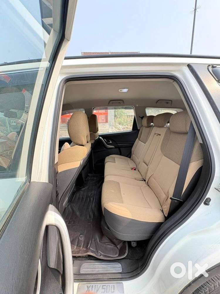 Mahindra Xuv500 W7, 2019, Diesel