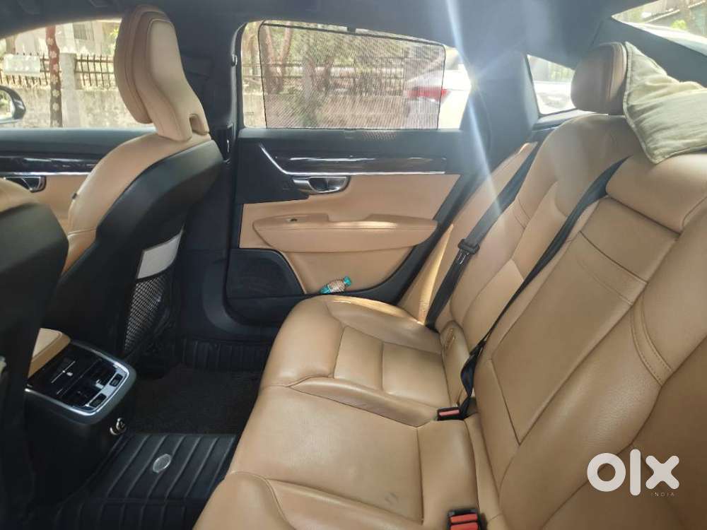 Volvo S90 D4 Momentum, 2020, Diesel