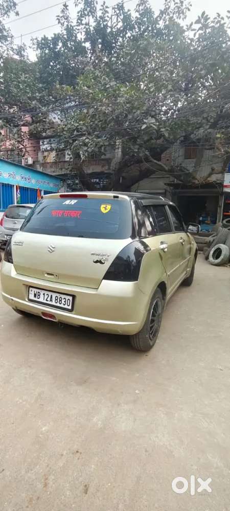 Maruti Suzuki Swift 2005 Petrol