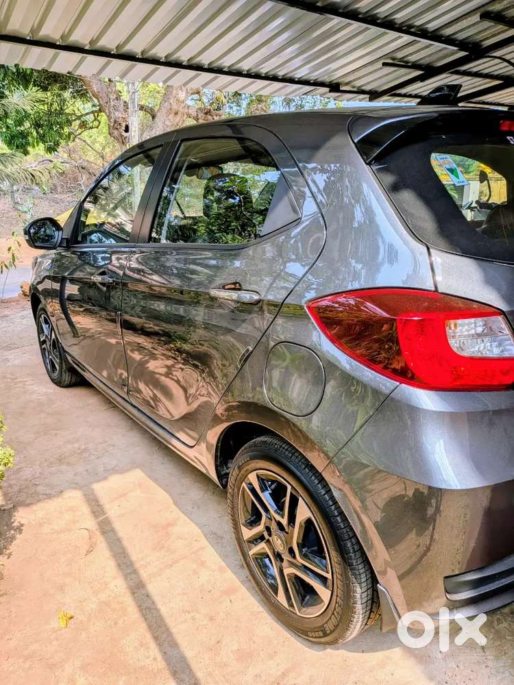Tata Tiago Xz+