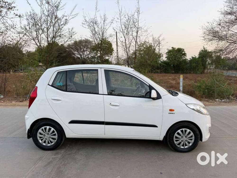 Hyundai I10 Sportz 1.1 Irde2, 2015, Petrol