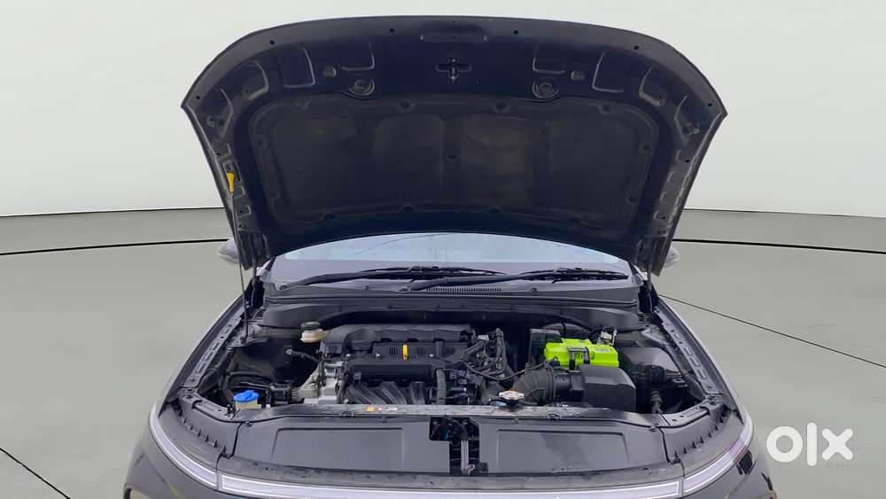 Hyundai Verna 1.5 Sx (o) Vtvt Ivt, 2023, Petrol
