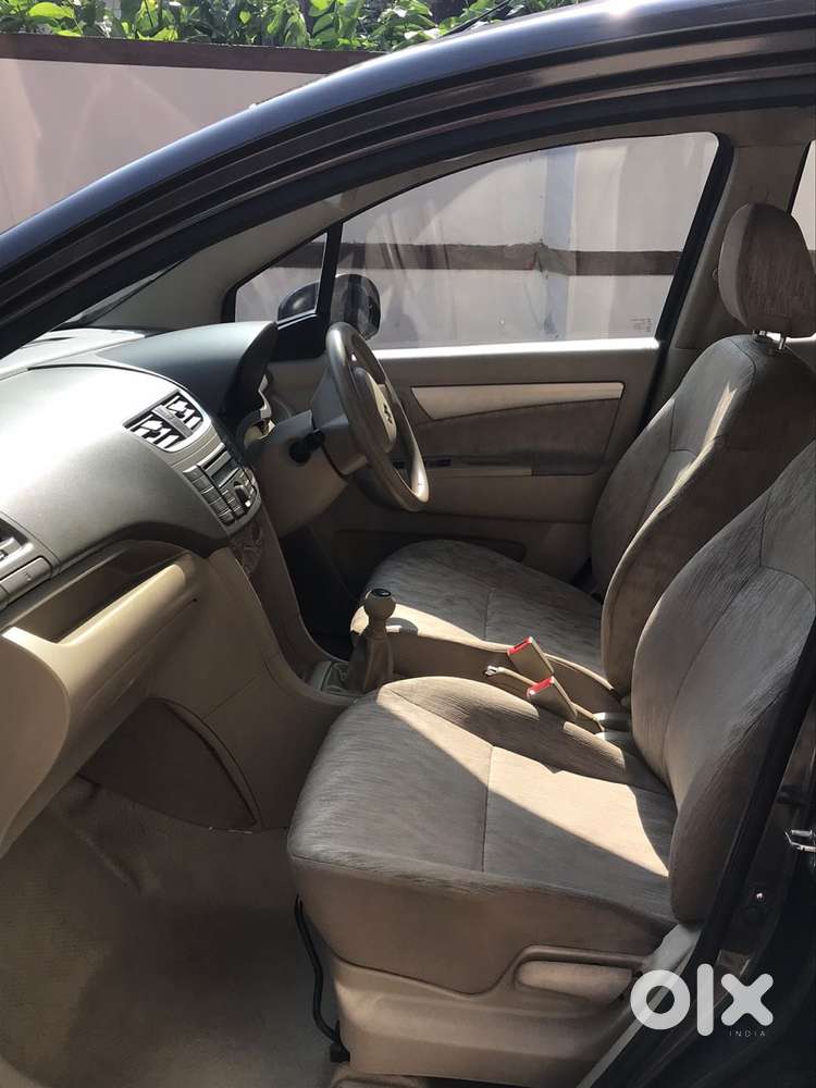 Maruthi Suzuki Ertiga Vxi Petrol Manual