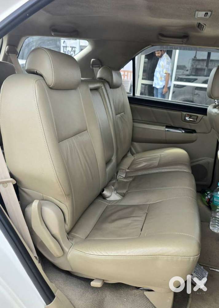 Toyota Fortuner 2011-2016 4x4 Mt, 2015, Diesel