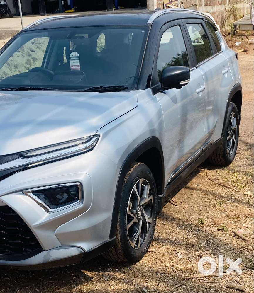 Toyota Urban Cruiser Hyryder 1.5 V Hybrid, 2023, Petrol