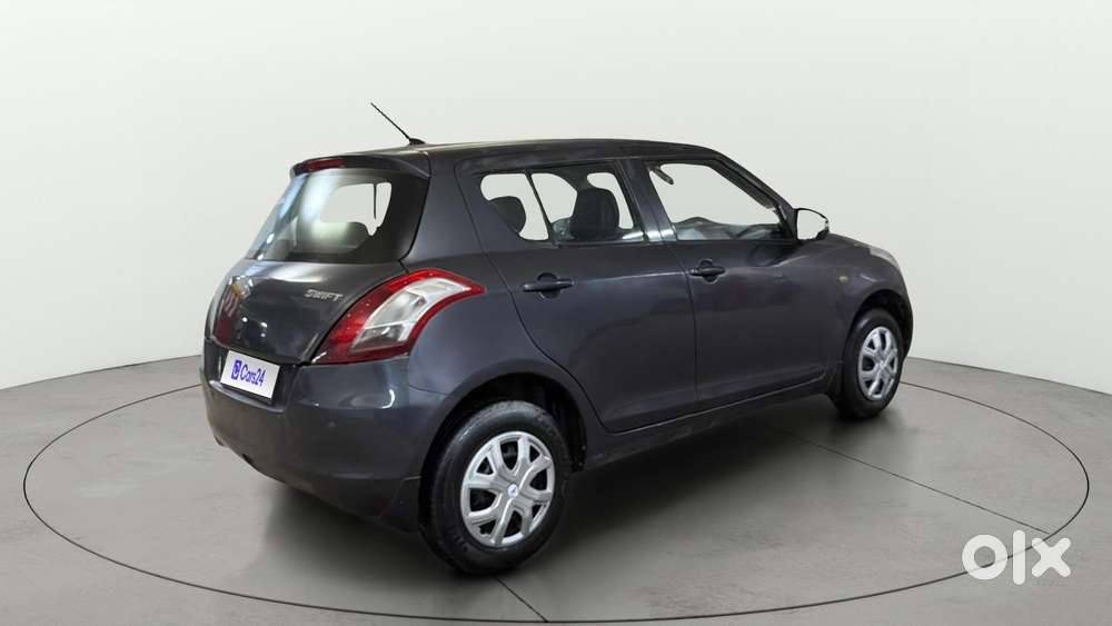 Maruti Suzuki Swift 1.2 Lxi (o), 2015, Petrol