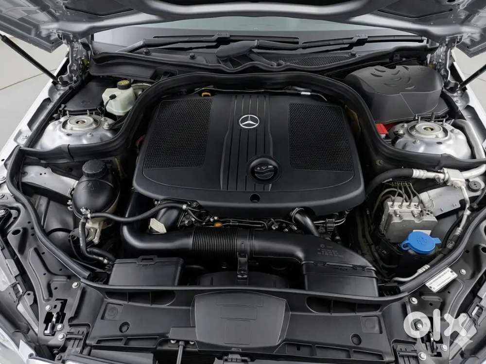 Mercedes-benz E250 Cdi  1st Owner  90,000 Km  Panoramic Sunroof