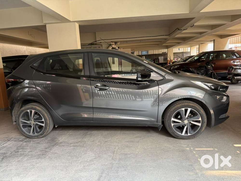 Altroz  Xz ( I - Turbo) 2022 April