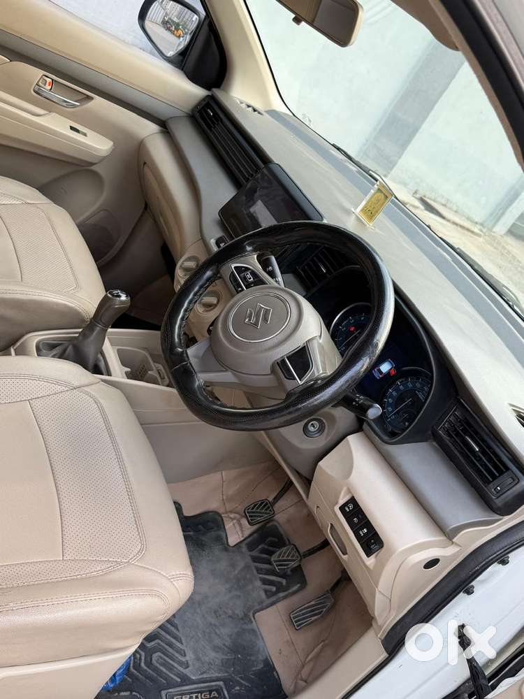 Maruti Suzuki Ertiga 2022-2023  Vxi, 2023, Petrol