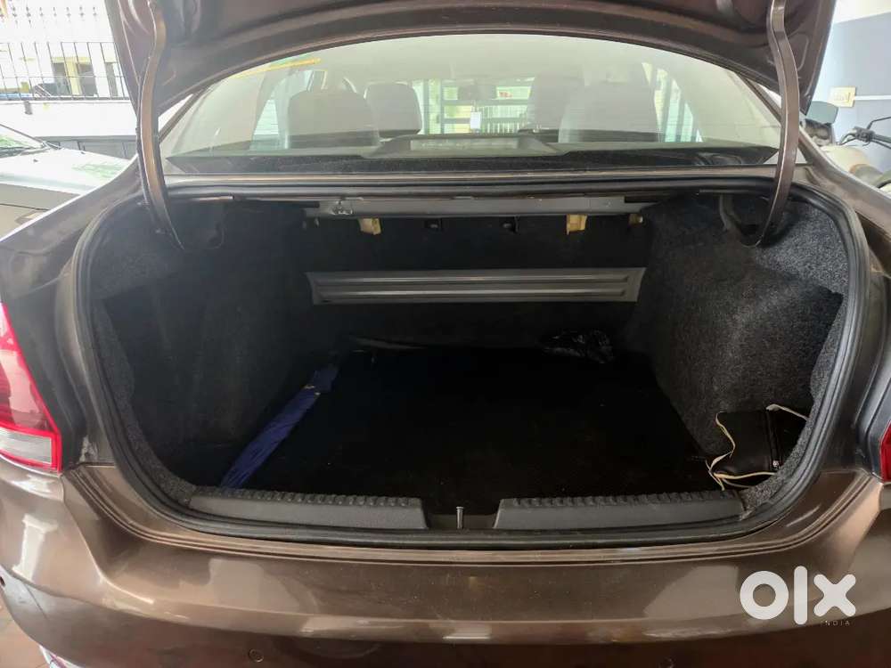 Vw Vento 1.5 Tdi Highline (2016)