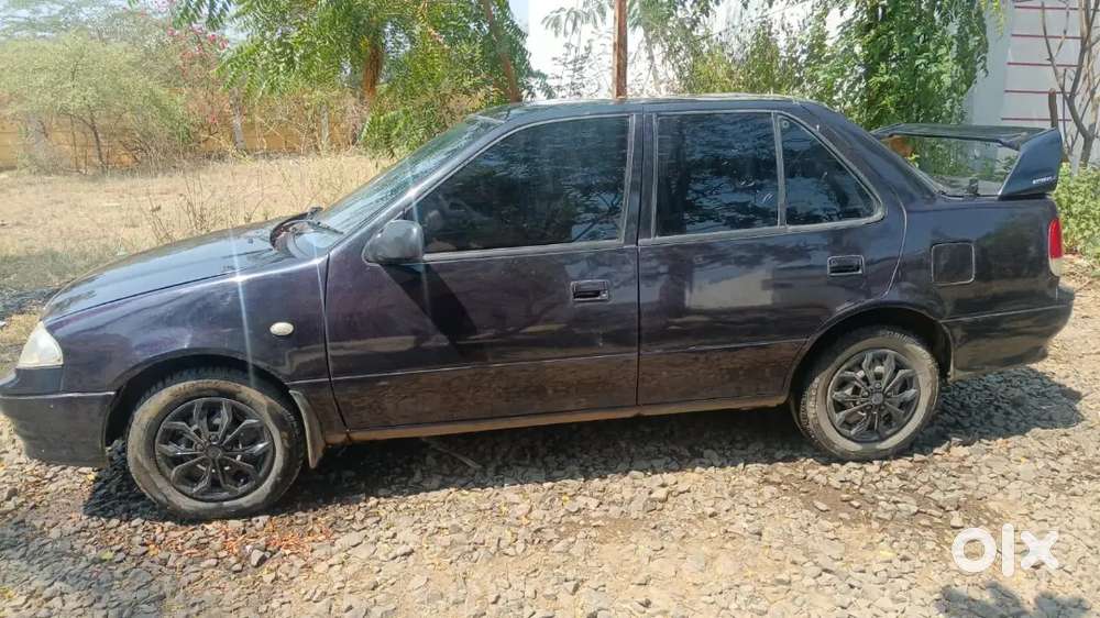 Maruti Suzuki Esteem Vxi 2004