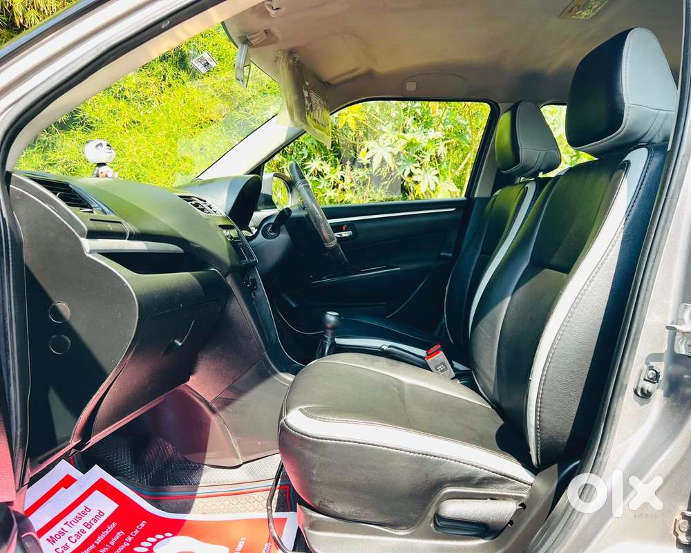 Maruti Suzuki Swift Vxi + Manual, 2012, Petrol