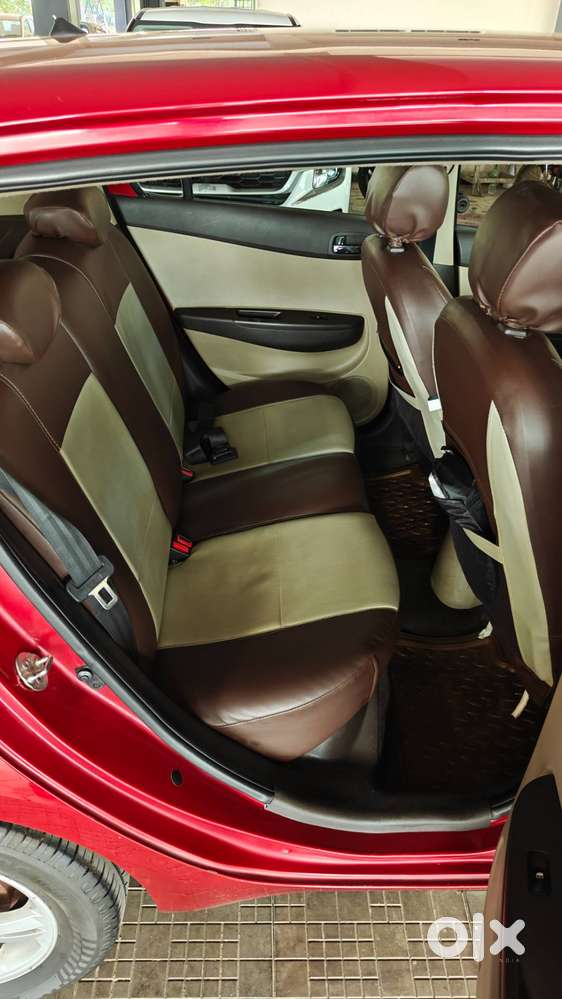 Hyundai I20 2011 Petrol 76500 Km Driven