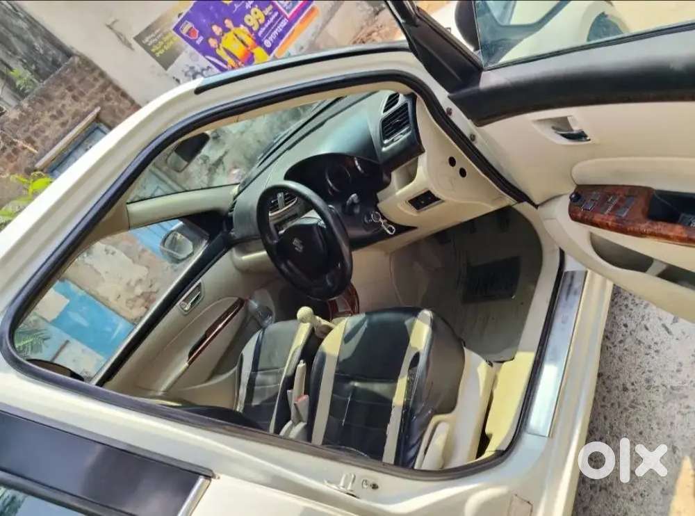 Maruti  Suzuki  Swift  Dzire 2015 Diesel  95761 Km  Driven
