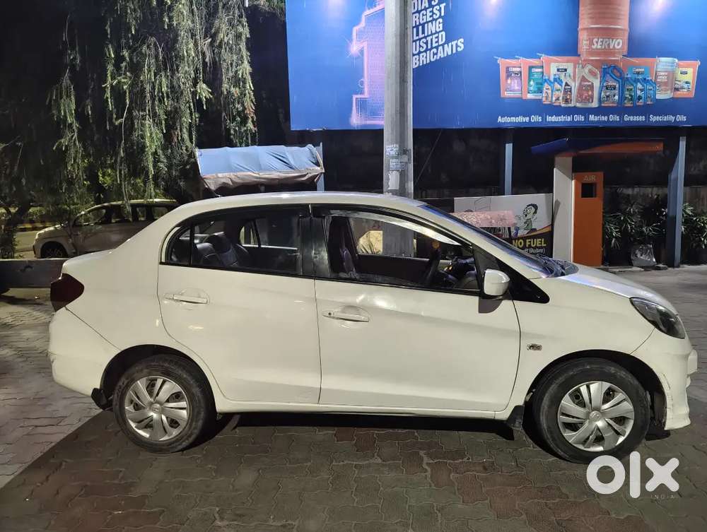 Honda Amaze 2nd Gen 2013 Diesel Good Condition