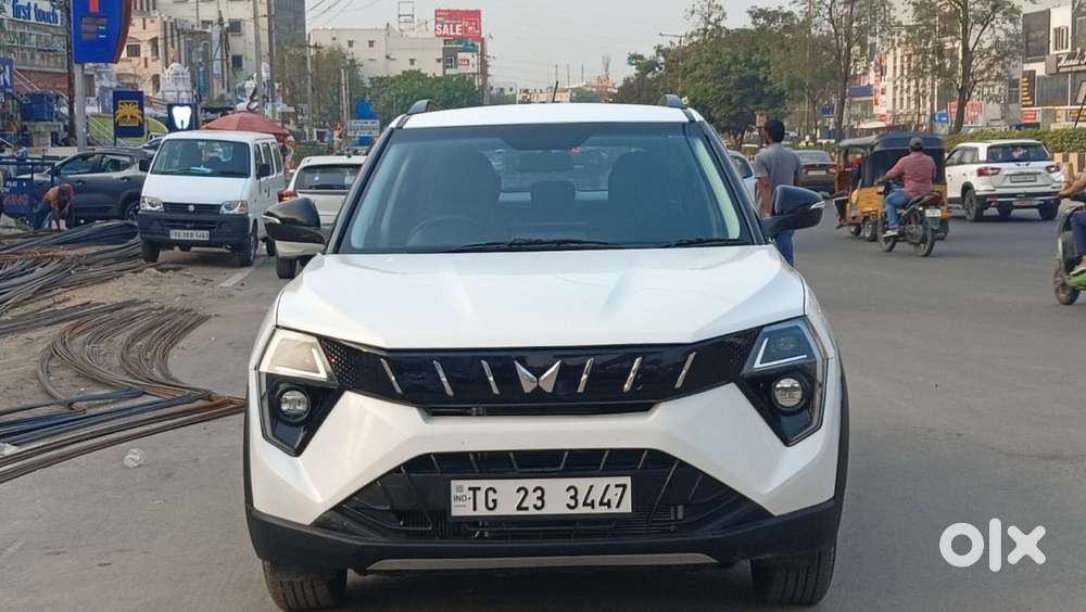 Mahindra Xuv 3xo Ax5 Ds Mt, 2024, Diesel