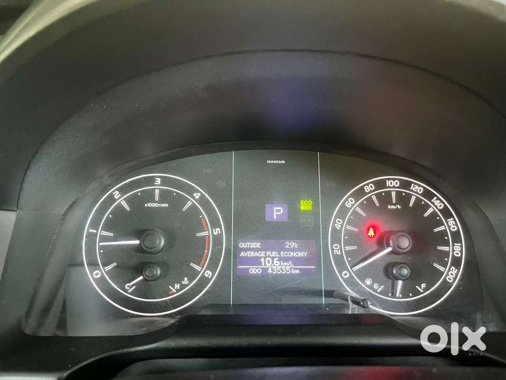 Toyota Innova Crysta 2022 Diesel 42000 Km Driven