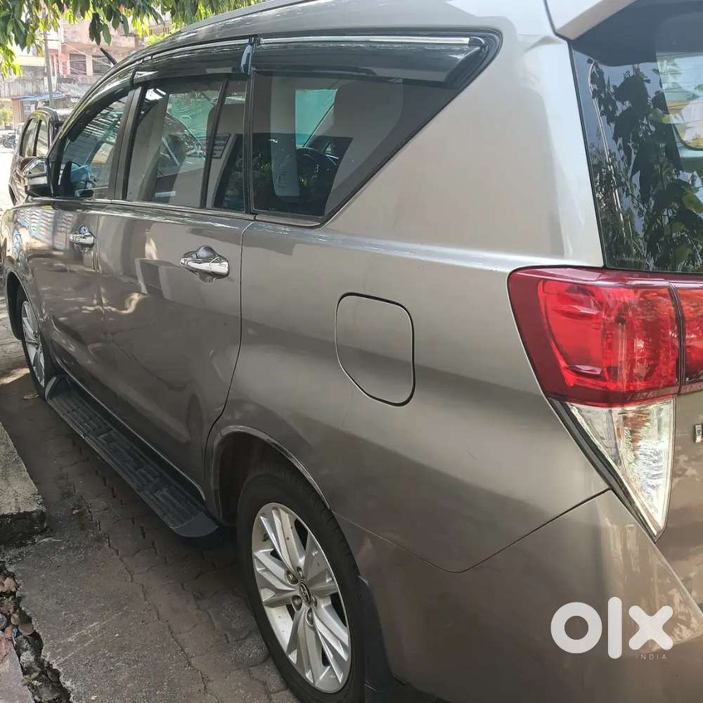 Toyota Innova Crysta 2.8z Automatic For Urgent Sale