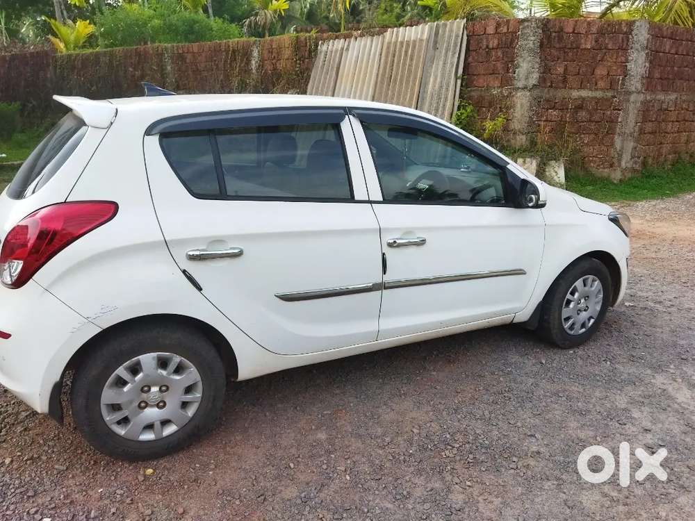 Hyundai I20 2013 Petrol Well Maintained
Good Condition