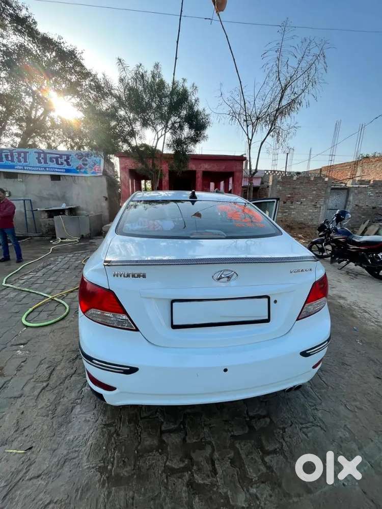 Hyundai Verna 2013 Petrol 102000 Km Driven