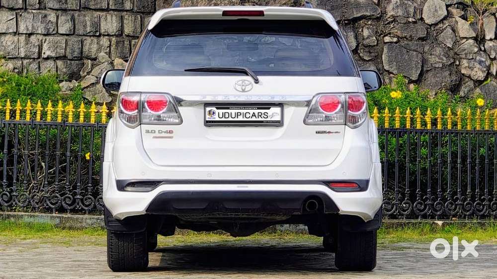 Toyota Fortuner 3.0 4x2 Automatic, 2012, Diesel