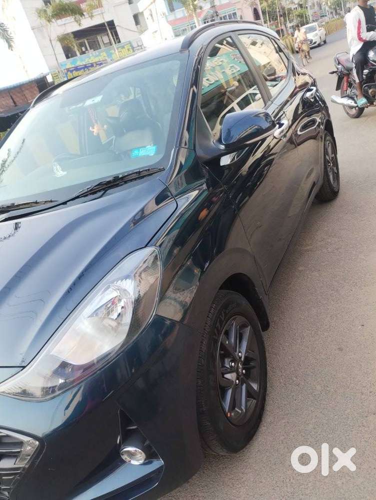 Hyundai Grand I10 Nios Sportz Mt Dual Tone, 2021, Petrol