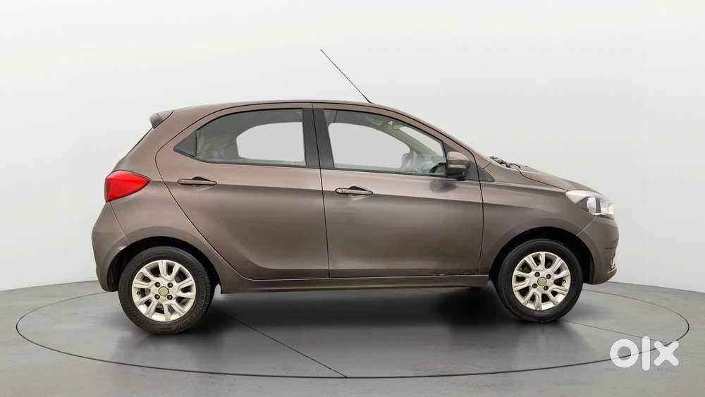 Tata Tiago 1.2 Revotron Xz, 2016, Petrol