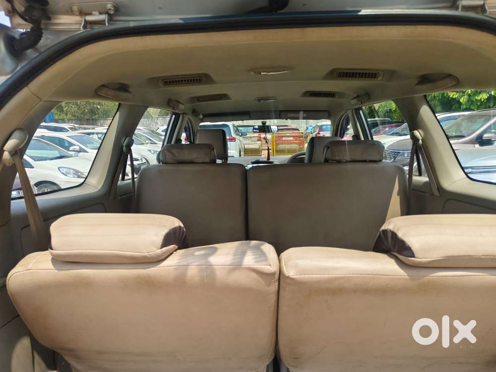 Toyota Innova 2012-2013 2.5 Vx (diesel) 8 Seater, 2012, Diesel