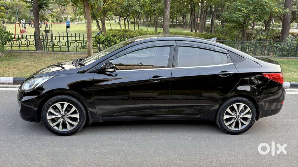 Hyundai Fluidic Verna 1.6 Vtvt Sx, 2013, Petrol