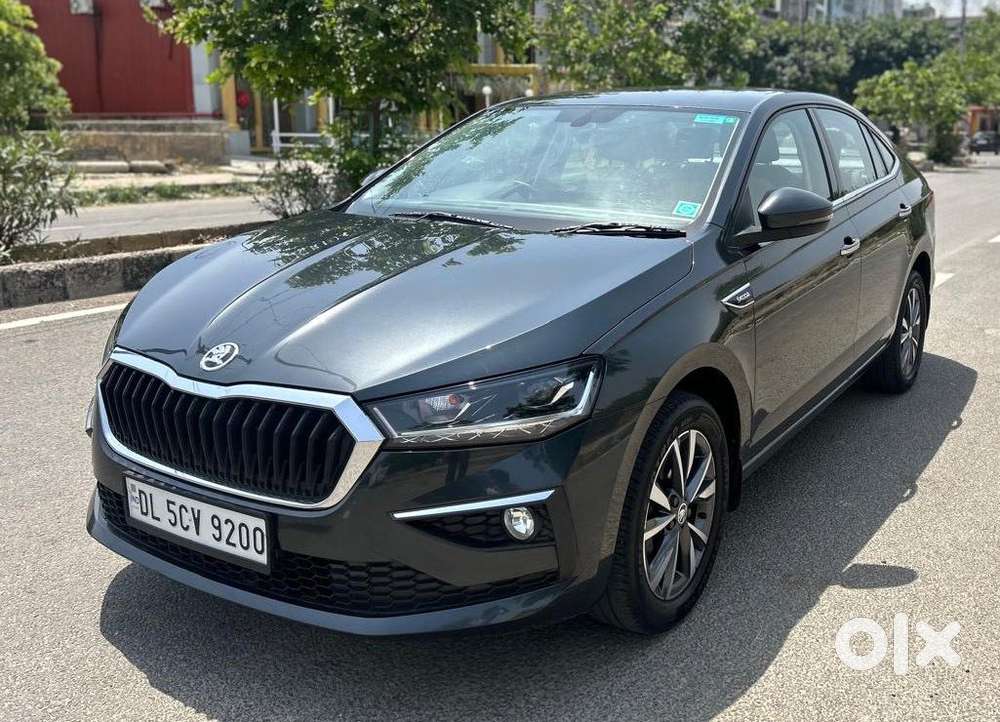 Skoda Slavia 1.0 Tsi Style At, 2023, Petrol