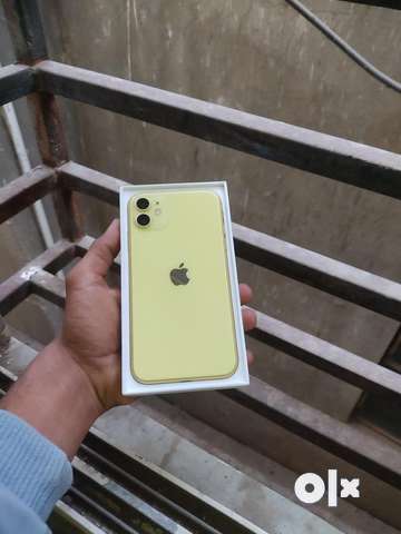 iPhone 11 64GB yellow colour - Mobile Phones - 1762752223